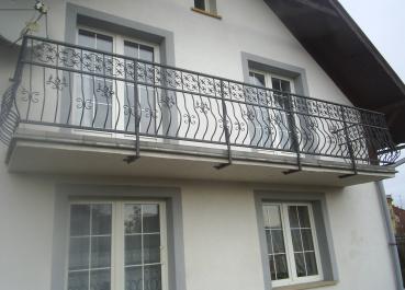 Klassisches Außengeländer Balkongeländer , Treppengeländer, Balkon , Treppe , Geländer , Echte Handarbeit Pulverbeschichtet Modell #131