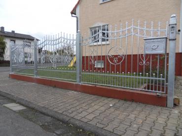 Aussen Garten Grundstueck Gelaender Zaun Klassisch M.362