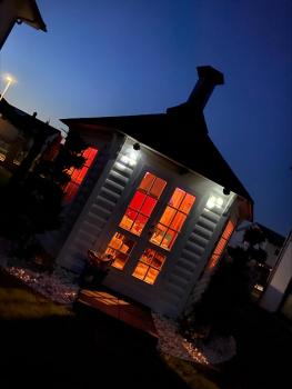 Preview: Weiße Grillkota Grillhaus Grillhütte Grillhaus Winter Garten Laube 9.2 m² Kota