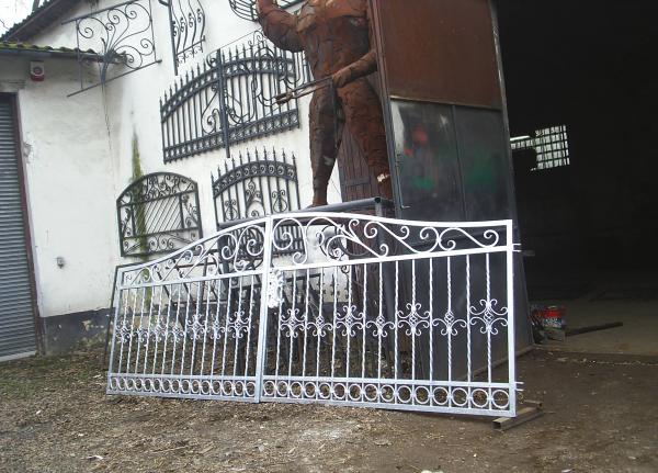 Flügeltor elektrisches Tor Toreinfahrt Tore Elektro Automatik Flügeltore Schwenk Einfahrt Schmiedeisen Einfahrtstore Schiebe oder Flügeltor Echte Handarbeit Maßanfertigung Modell #050fluegeltor