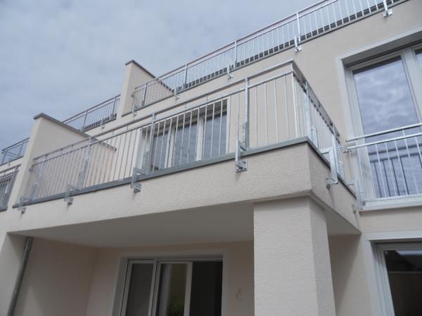 Klassisches Außengeländer Balkongeländer , Treppengeländer, Balkon , Treppe , Geländer , Echte Handarbeit Pulverbeschichtet Modell #348