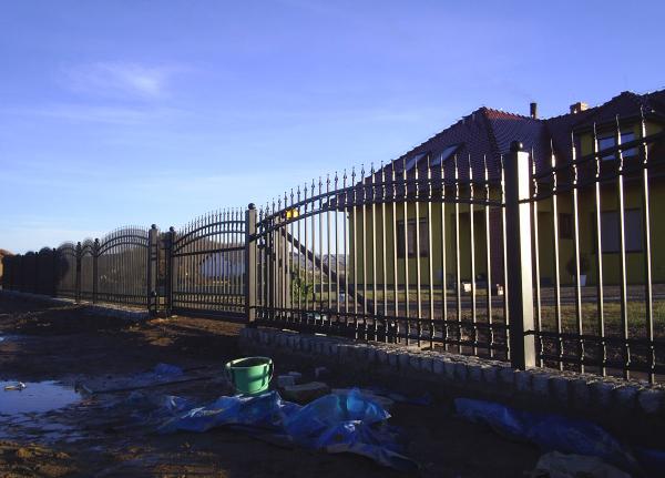 Aussen Garten Grundstueck Gelaender Zaun Klassisch M.235