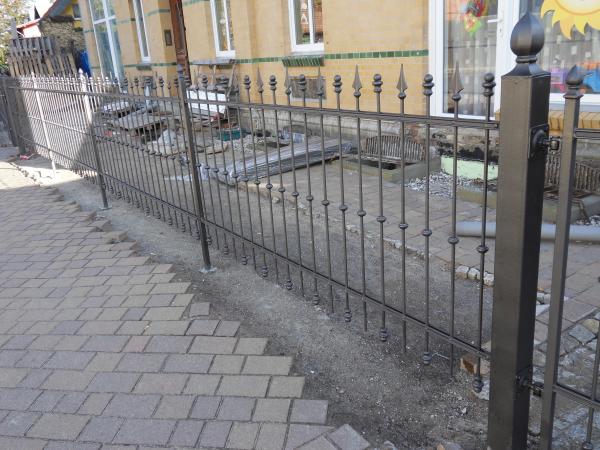 Aussen Garten Grundstueck Gelaender Zaun Klassisch M.364