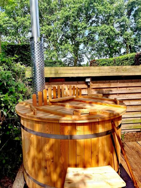 Whirlpool Pool Badefass Externer Bad Ofen Holz Garten Fass Thermoholz